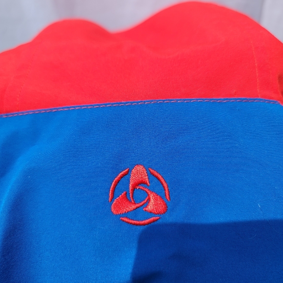 Snowboarding Jacket - Picture 4 of 4